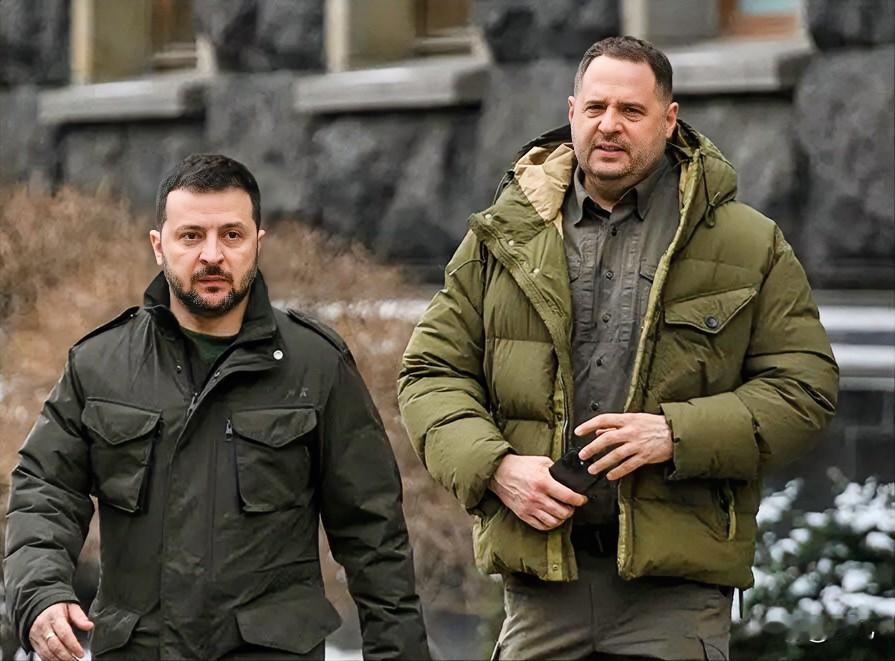 完蛋了！美国方面要求对自身援助乌克兰资金进行审计。乌克兰二号人物、总统办公室主任