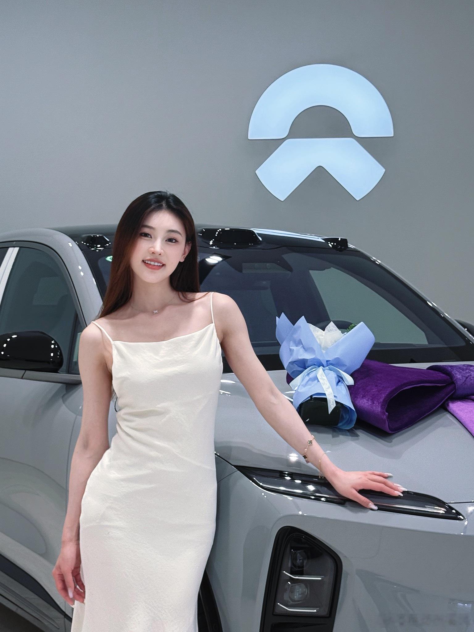 今天轮到我提车啦！你好呀～我的新玩具💜我为nio代颜开蔚来美美的蔚来汽车[超