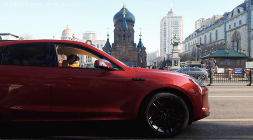 冬天用车的痛问界新M5Ultra全都懂，有了TA出行变轻松 作为常年在长三