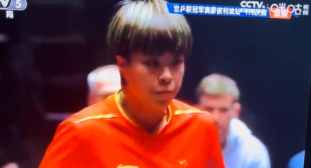 不明白高桥哭什么?是觉得能赢大迪?你只是发挥超常而大迪恰巧状态不好而已!能打到决