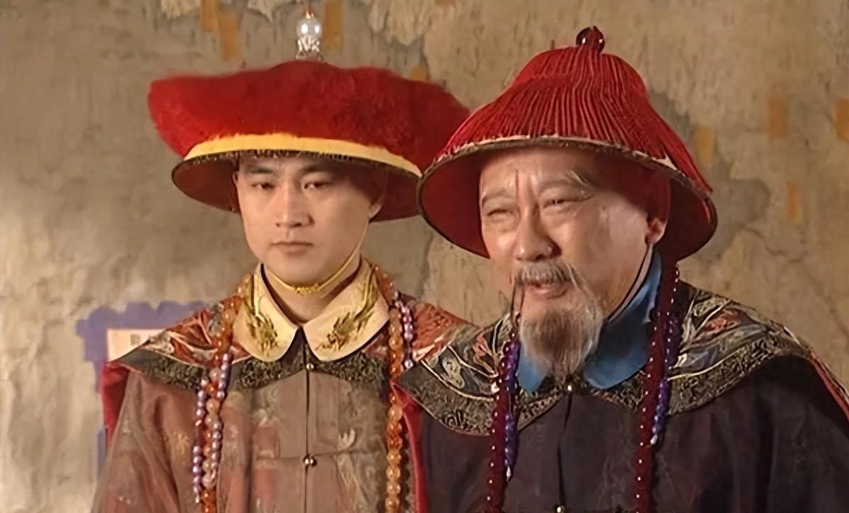 佟国维展现老狐狸智慧，九子夺嫡时聪明分散押注三皇子，稳固佟佳氏家族利益167