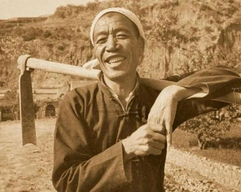农民总理陈永贵去世16年后，儿子揭晓大秘密：我爸的遗嘱是改过的。2002