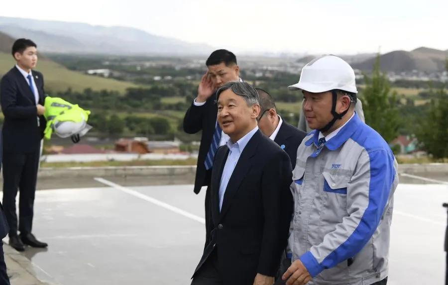 难怪蒙古国对日本天皇感恩戴德，原来蒙古国的成吉思汗机场、国家博物馆，乌兰巴托的水