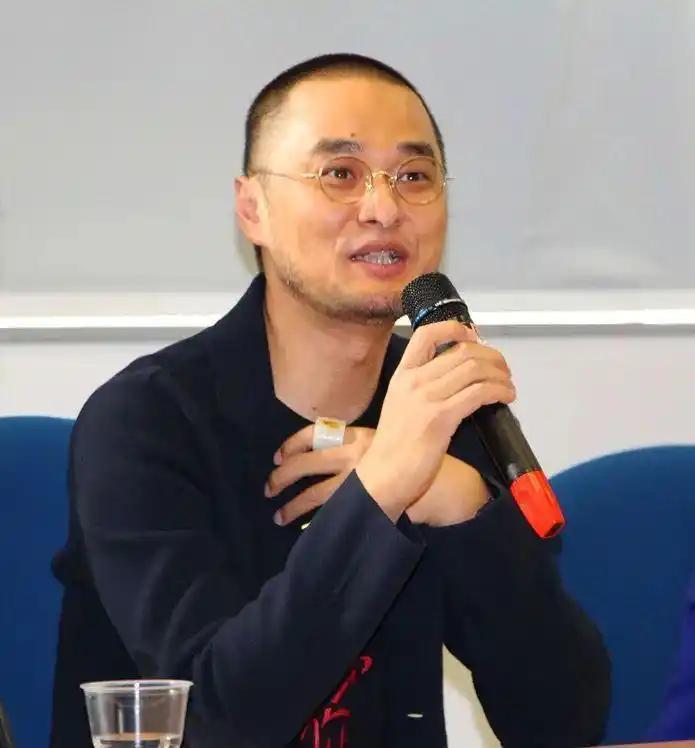 身价上亿的协和医学博士冯唐说出大实话！不想招惹癌症，女性真的要活得“混蛋”一点？