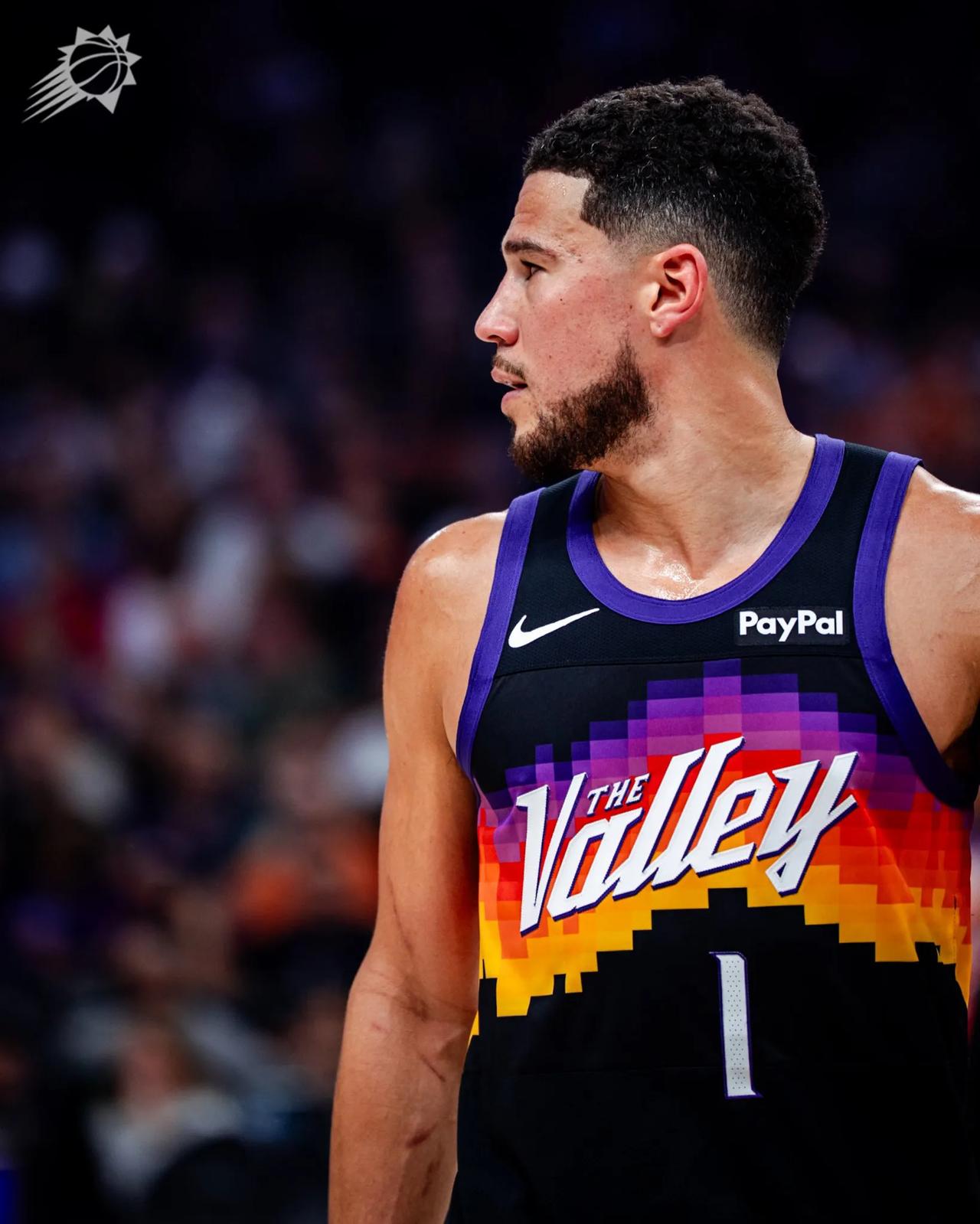 30岁之前场均得分24+的赛季数：第一：詹姆斯，杜兰特10个赛季；第三：布克