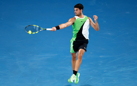 阿尔卡拉斯3-0胜德米纳尔, 生涯首进澳网男单四强