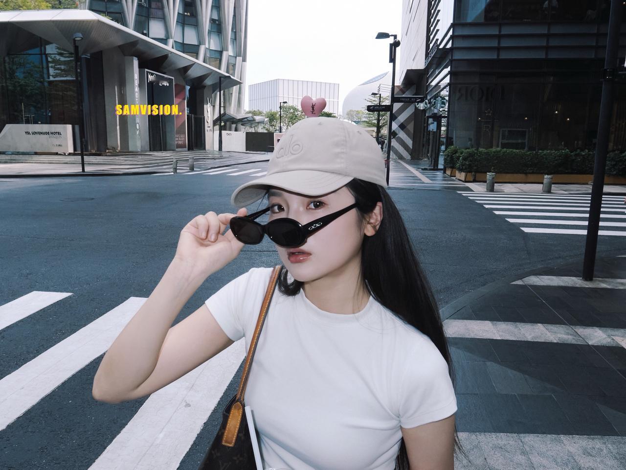 枪火潮流辣妹风深圳湾万象城万象城街拍独立摄影师