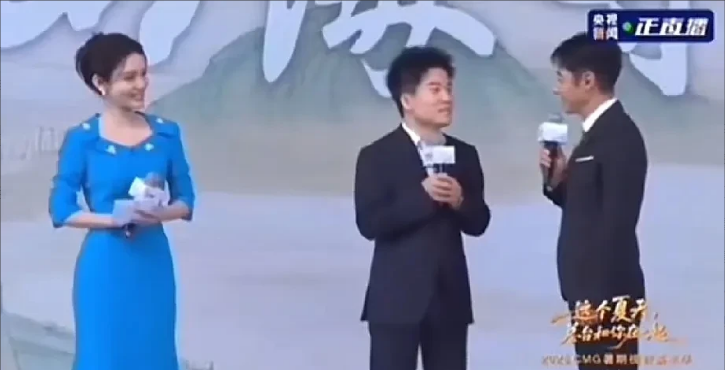 相信总台的审核能力”董宇辉这一句话虽然说的是摄影素材，但也侧面验证了总台对他的认