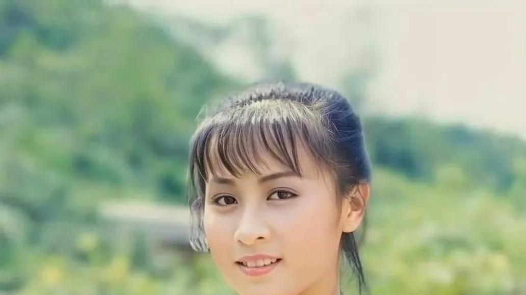 刘嘉玲早年经历考TVB艺员训练班你能想象一代女神刘嘉玲<em>初到香港</em>时的窘境吗