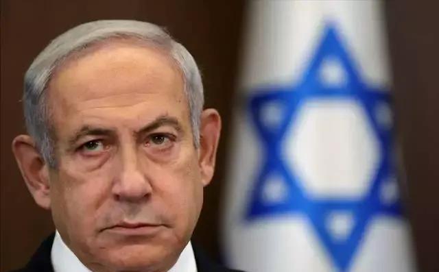 1953年，以色列想买几门加农炮，加拿大漫天要价200万美元。以色列认为太贵，找