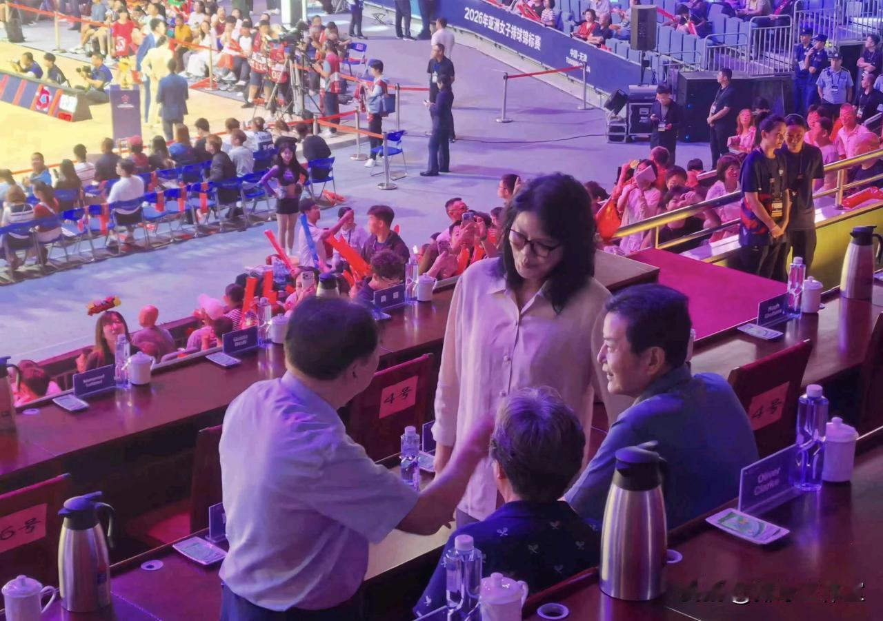 中国女排这个结果，还是难以接受大家好，我是排球工作室！中国女排对阵泰国女