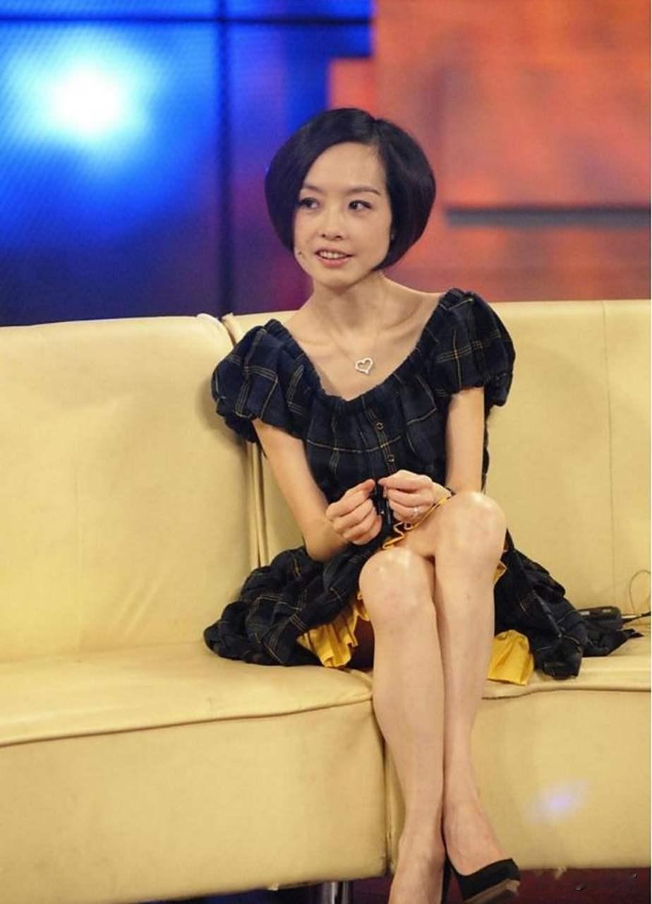 2008年，骨瘦如柴的鲁豫去李连杰家里吃饭，李连杰说：“听说你每天只吃20粒米饭