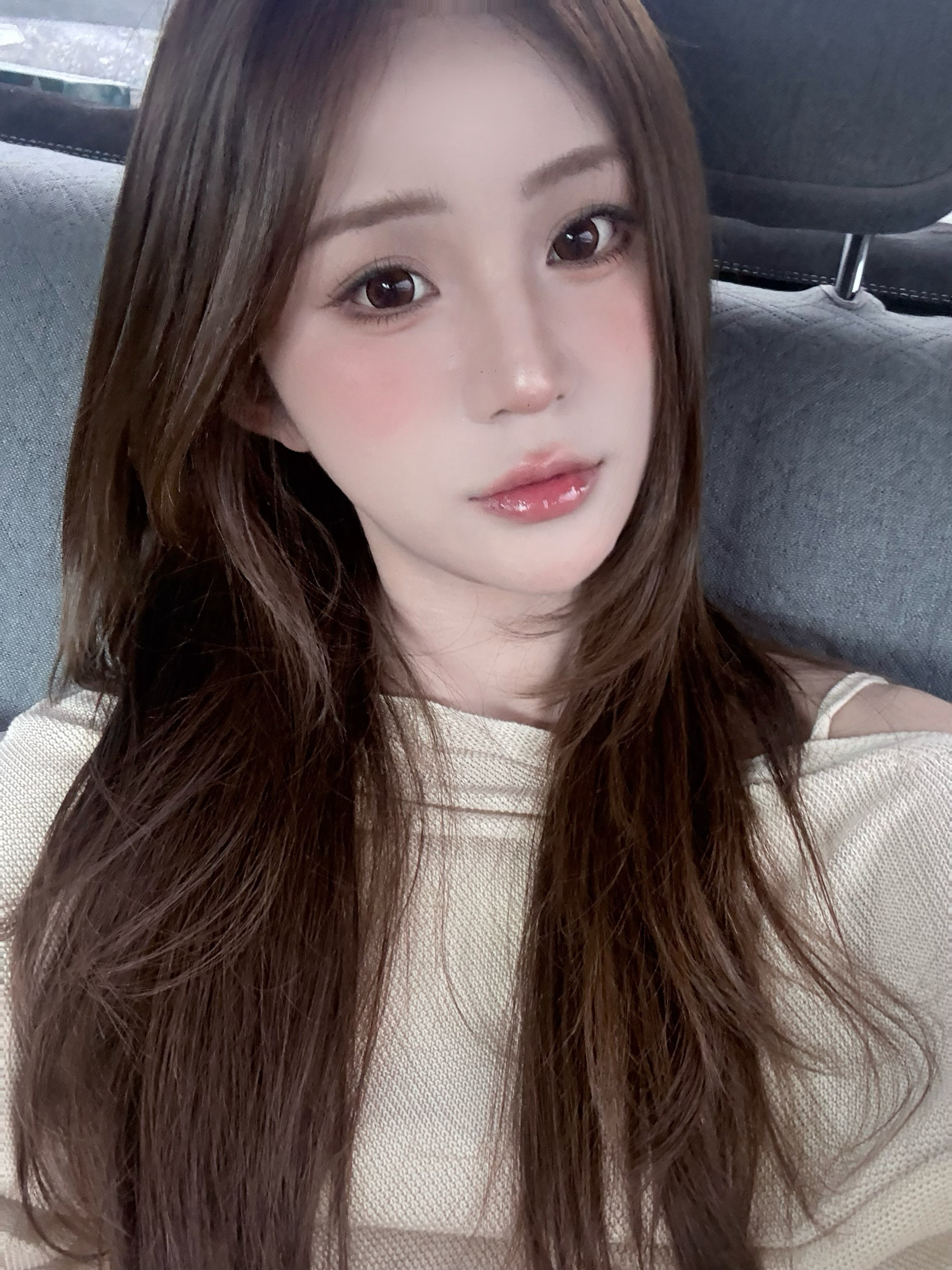 化妆工作室画的妆就是跟自己画的不一样手法步骤我都是照做的为什么别人画出来底妆