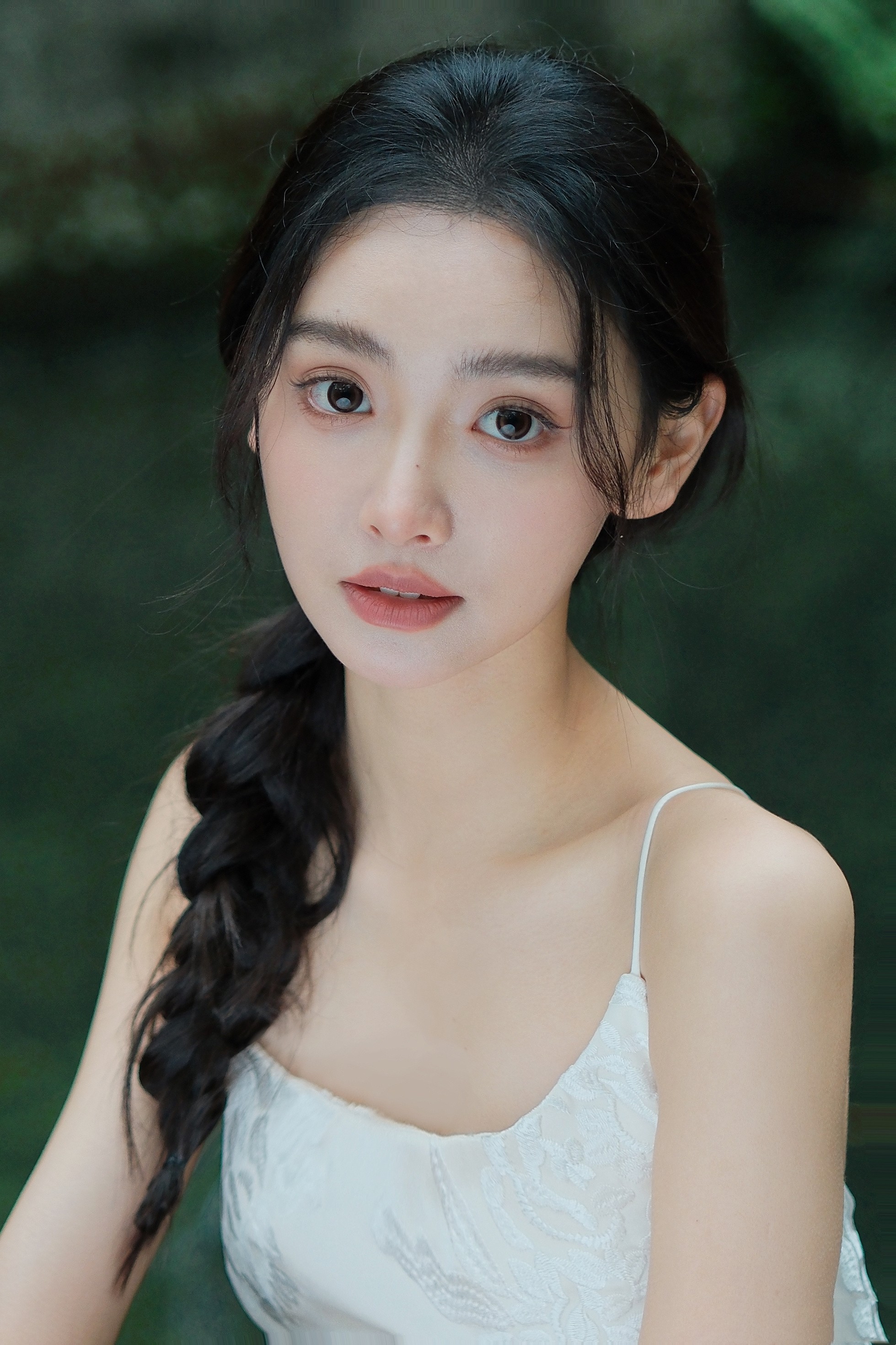 金佳悦：一抹秋色，如兰清丽​​​