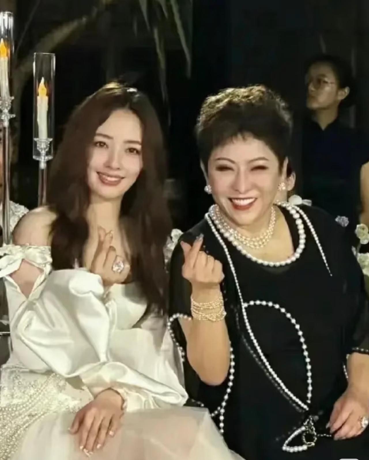 ​全网都在羡慕郭碧婷，但这“豪门清流”的位子，一般人还真坐不稳！​向华强最