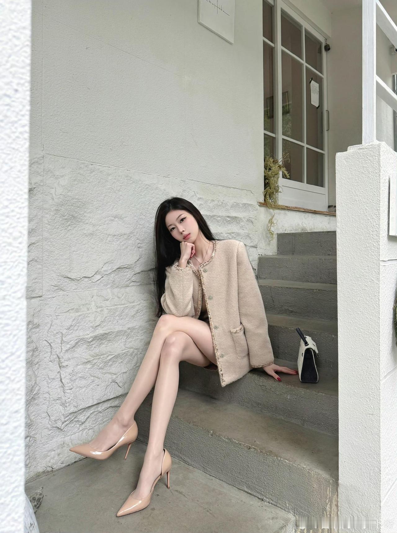 微露趾缝的设计简直不要太美~​​​