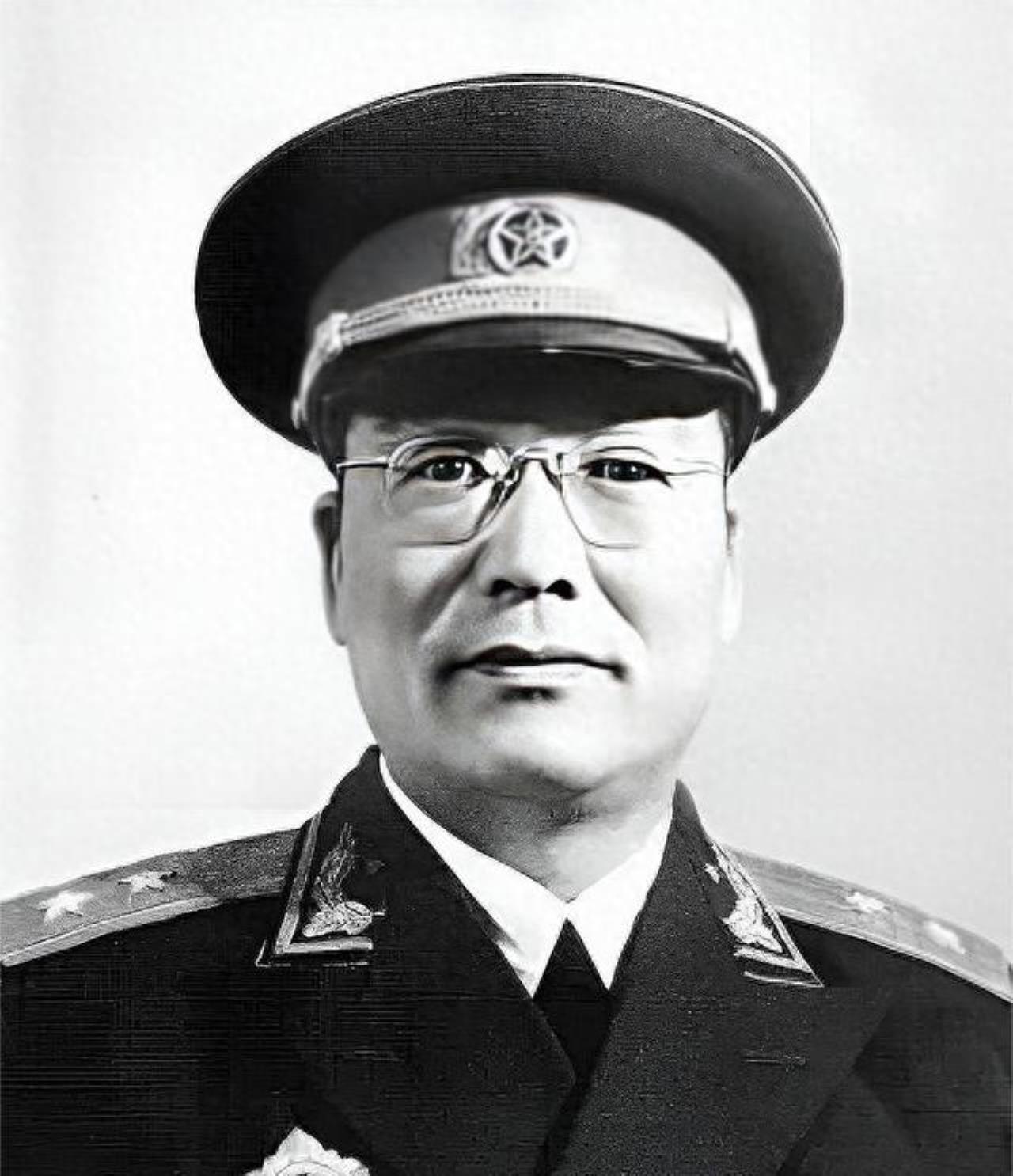 “都是你们逼的，如果不是你们给他小鞋穿，他会出走？” 1948年11月，整编