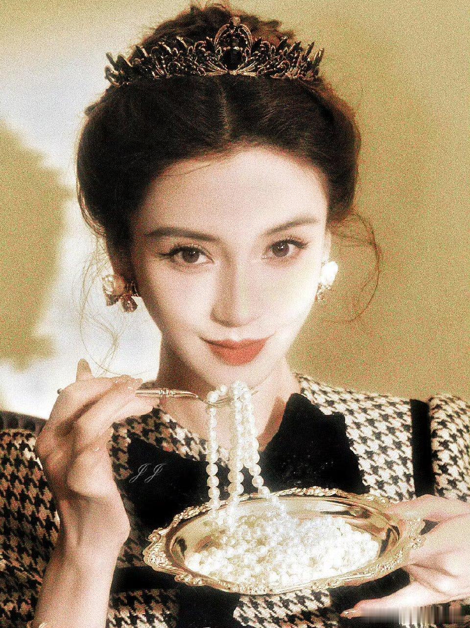 谁想的Angelababy珍珠当面条的主意！！！简直是天才！！珍珠配美人​​