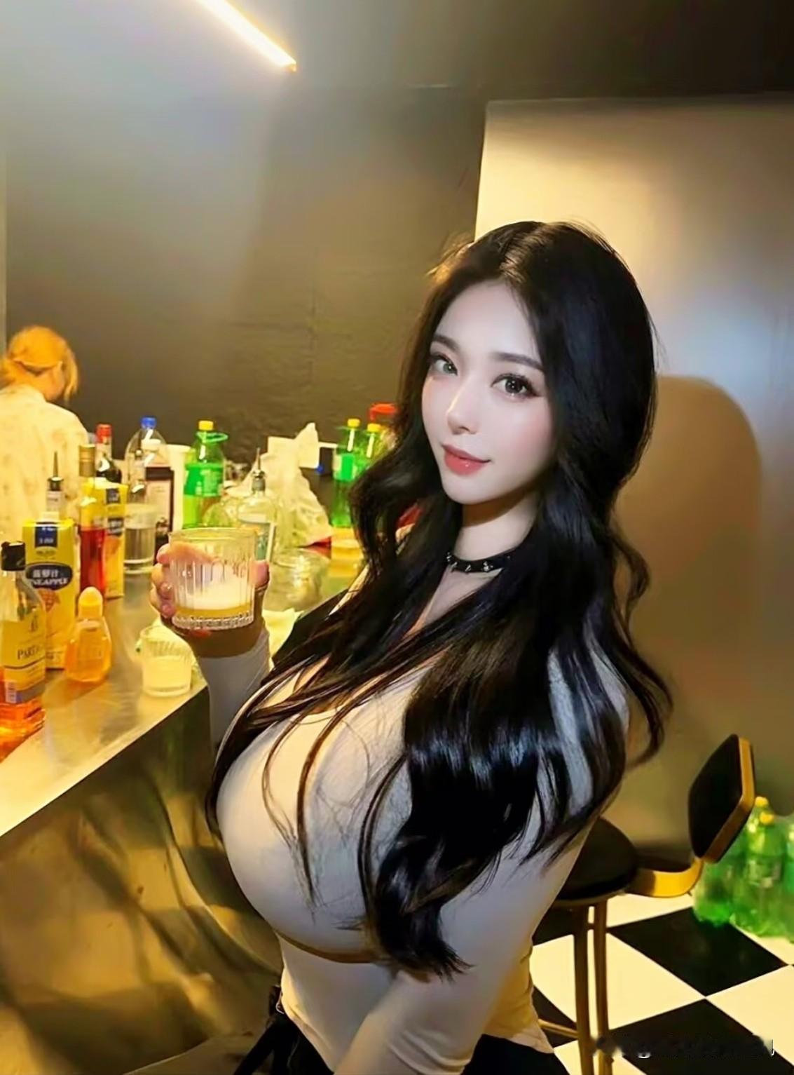 我真不同意“命运天注定”这话！你看那些出身普通却咬牙逆袭的人，那些跌到谷底