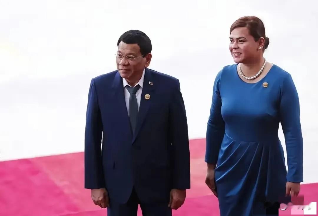 4月28号前后，也就是再过三天后，菲律宾总统小马科斯将迎来终局胜利：父陷囹圄女遭