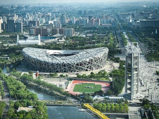 事情坏就坏在国际奥委会自身，当年的中国举办奥运会，国际奥委会的委员们，反复来中挑