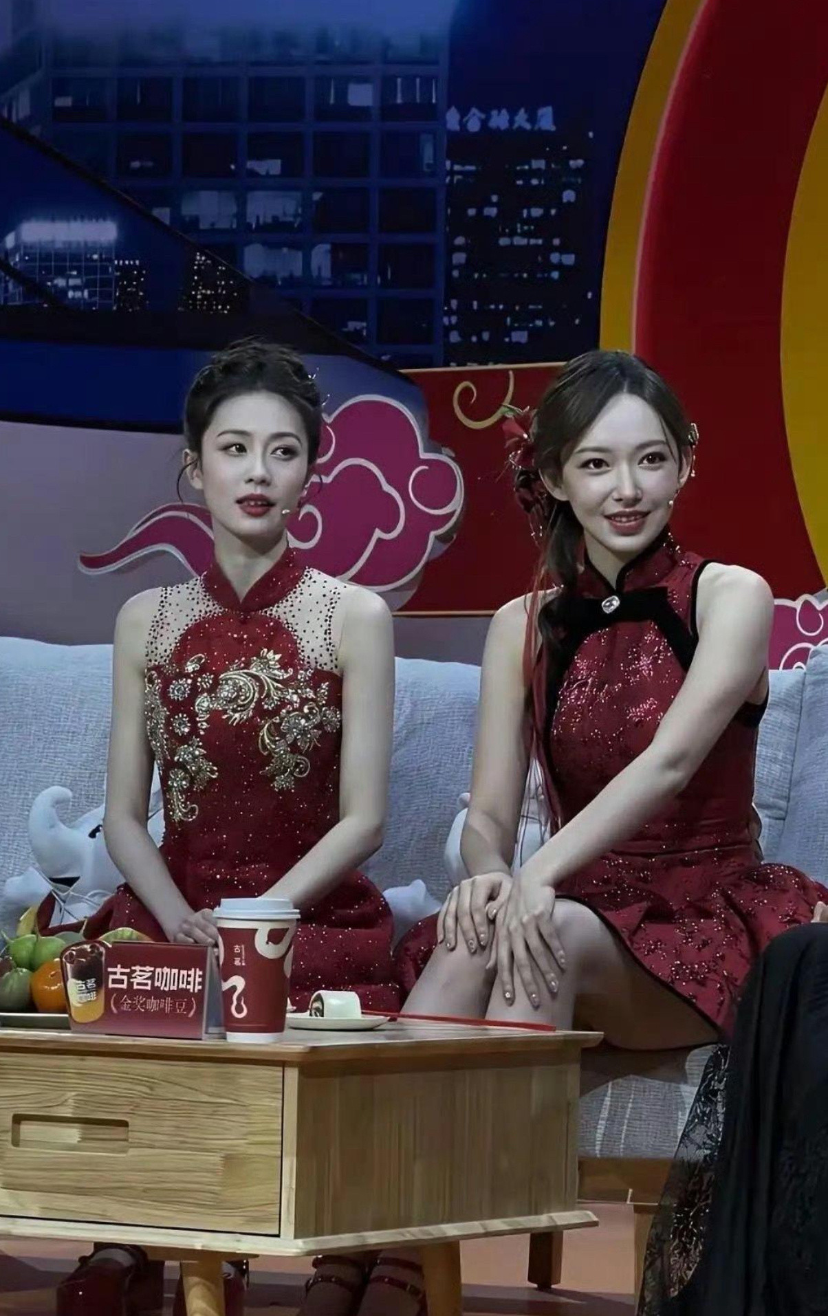 这才是明星的腿没有美颜没有拉长
