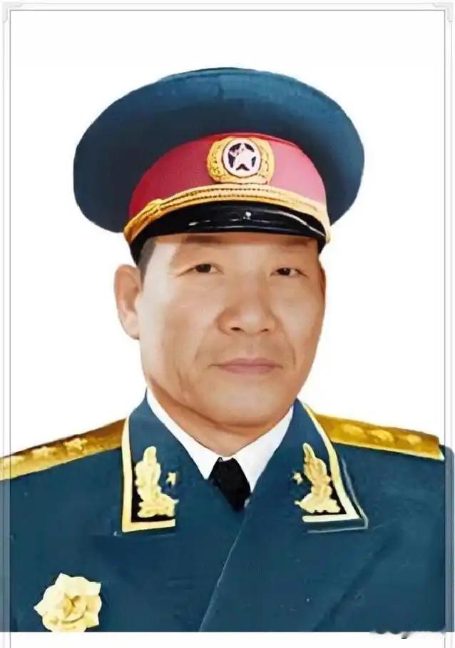 1955年授衔前，妻子问李达评什么衔，他说：“可能中将，也可能少将，我贡献太少。