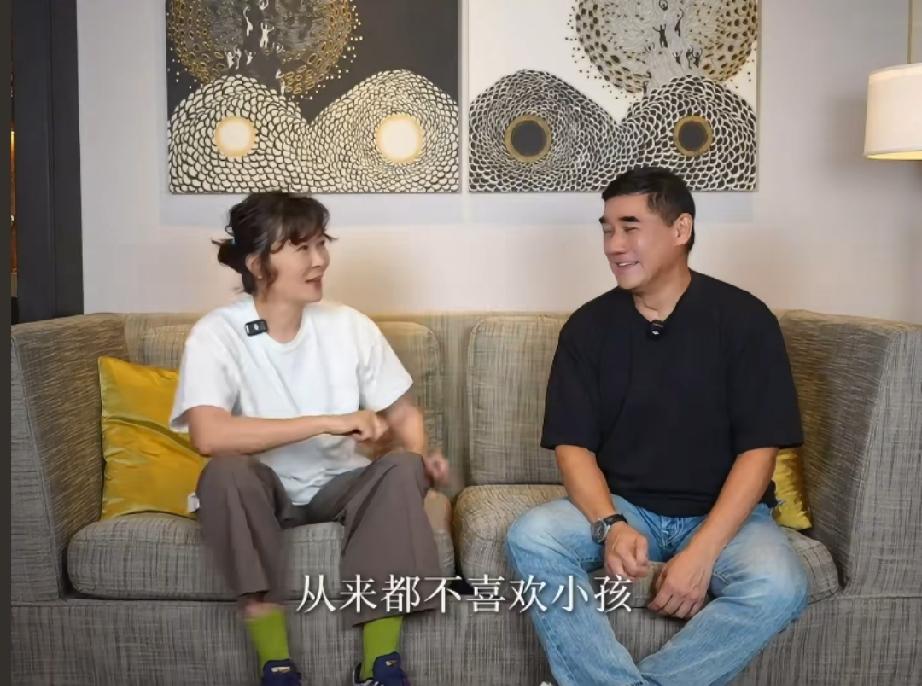 吴大维催年近六十的柯蓝生孩子被骂吴大维一直秀自己的女儿，让柯蓝趁还没六十赶紧