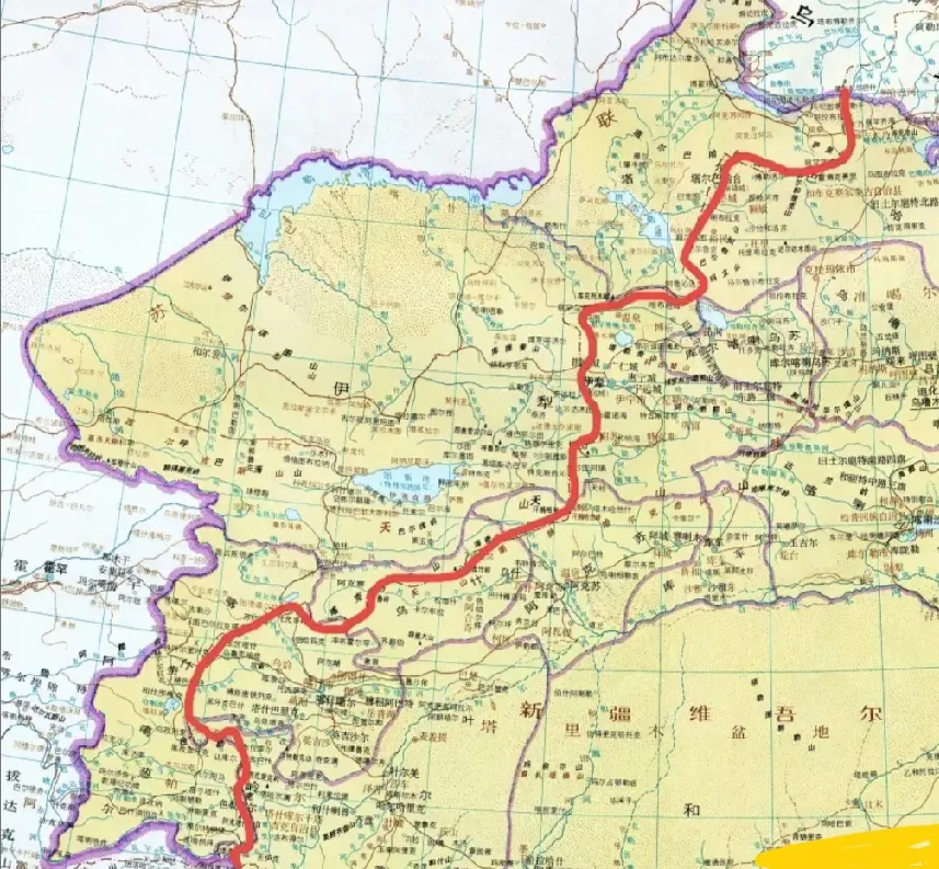 晚清曾拒绝沙俄领土条约，保住伊犁。双方围绕我国西北开展激烈斗争，伊犁差一点成了外