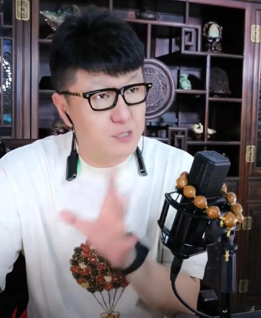已婚神豪白嫖电母，千万转账遭正妻追回！大佛劝旗下主播尽