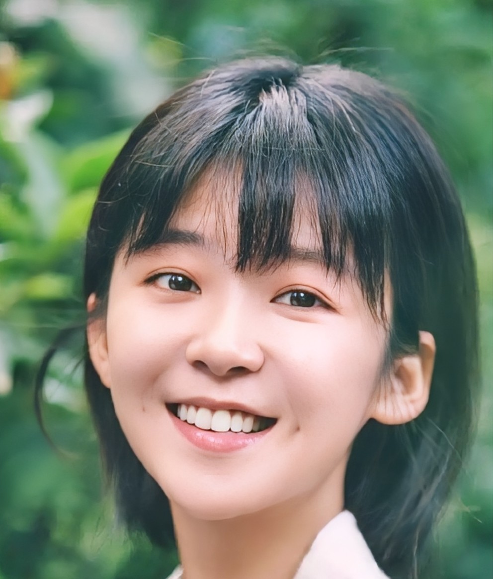 宋伊人真的是一个让人觉得挺有意思的小姑娘因为某些事一下热度奇高但从头到尾这