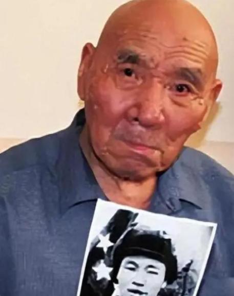 1951年，“打坦克英雄”苏吊蛋受到毛主席接见，听闻他的小名后，毛主席觉得这个名