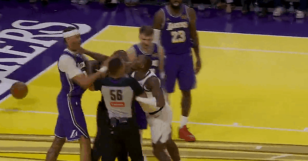 酷毙了！詹姆斯谈海斯为东契奇出头：“这很酷，能够为自己的兄弟出头，这酷毙了。