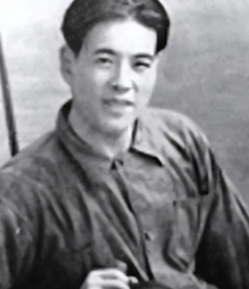 1957年，陈赓带着好友去见主席：“主席，当年秋收起义，就是他给我们送来了100