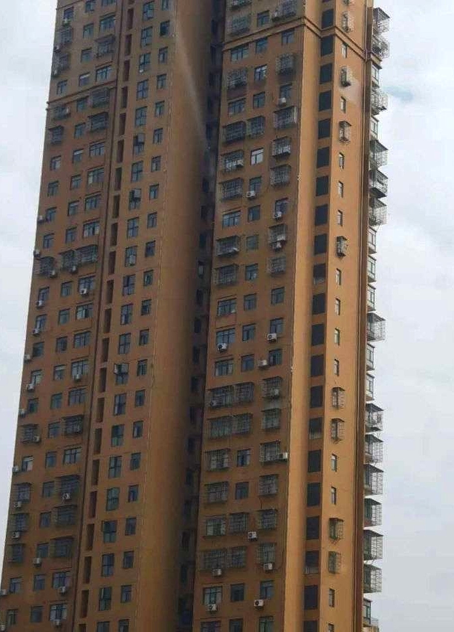 住20多楼的业主装防盗网是防什么？