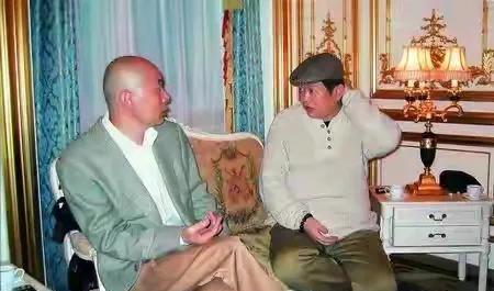 16年过去了，那个说要帮傅彪养儿子的葛优，履行承诺了吗？在娱乐圈，明星们的承诺