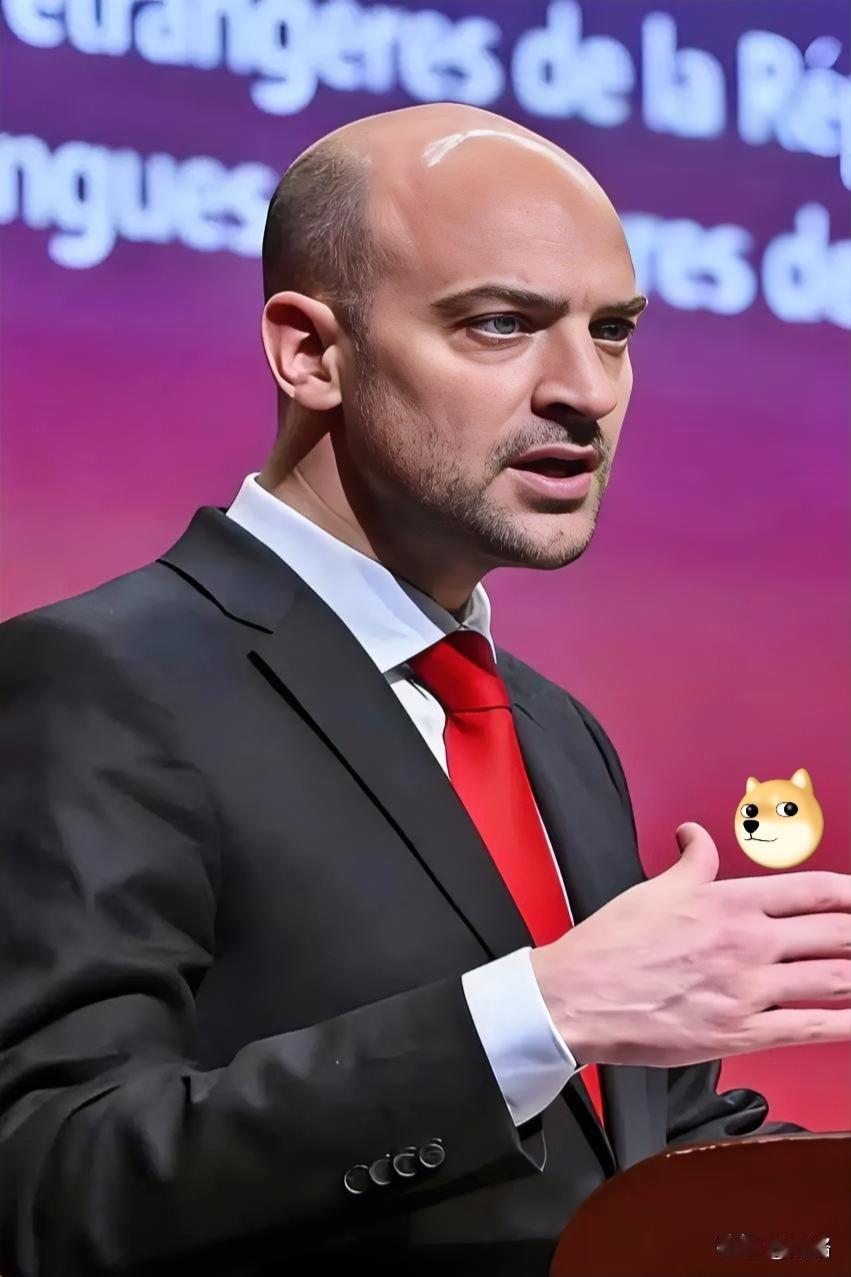 法国外长都看不下去了！半夜发帖痛斥美国，这话说得真解气。大半夜的，一条消息炸了锅