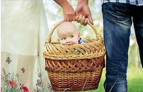 男孩电梯里撒尿, 导致坠落事故, 孩子没教养到底是谁的过错?