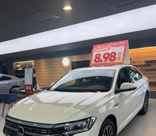 谁说8.98万买不到完美轿车？我说这是8.98万的天花板，应该没人反驳吧。