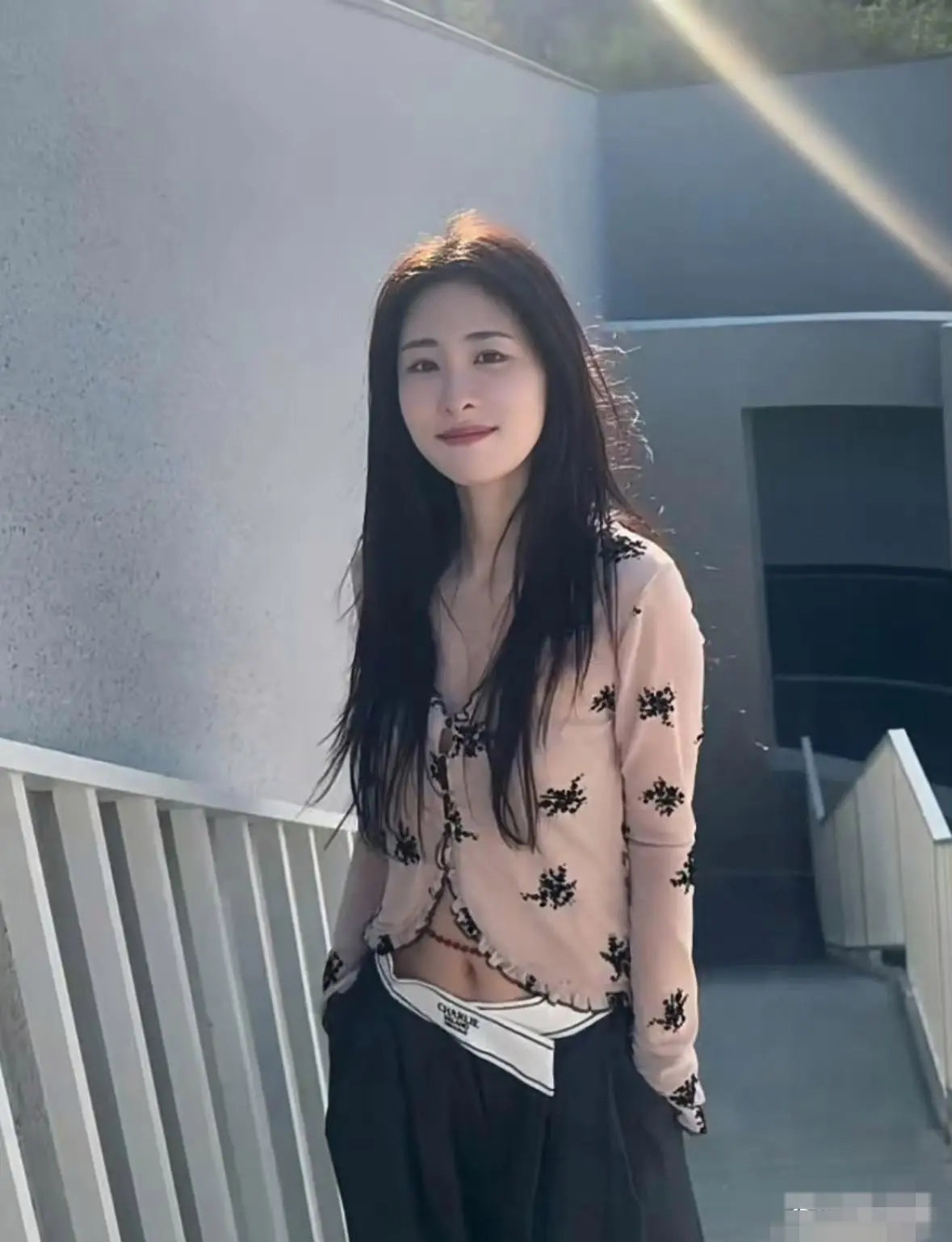 天呢，张碧晨居然一点生过孩子的痕迹都没有！