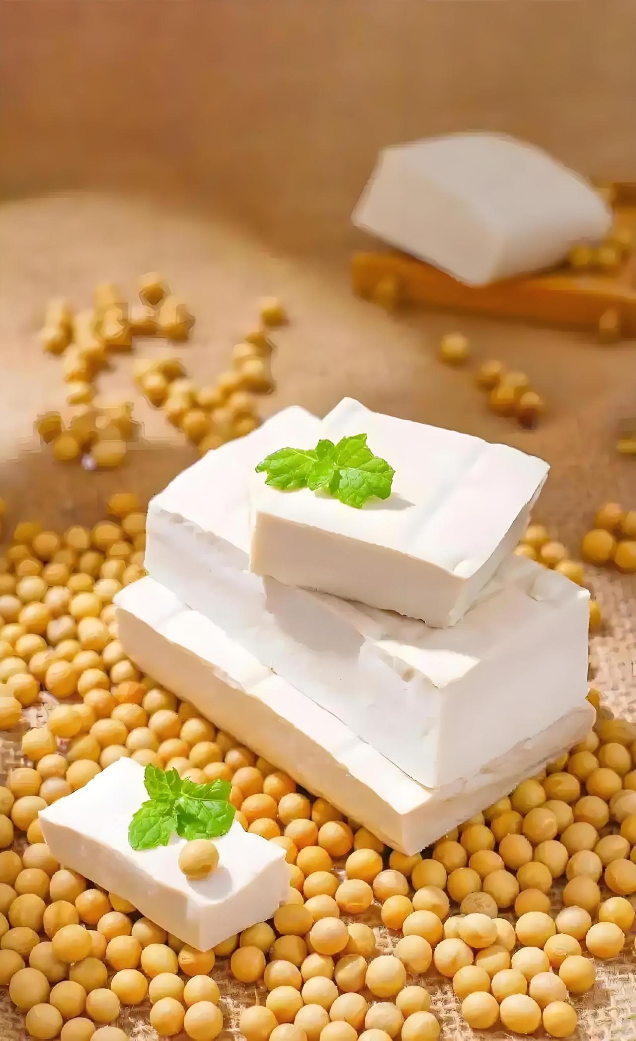 别再瞎吃豆腐了！豆腐吃得越多越健康？大错特错豆腐堪称国民养生食材，低脂、高