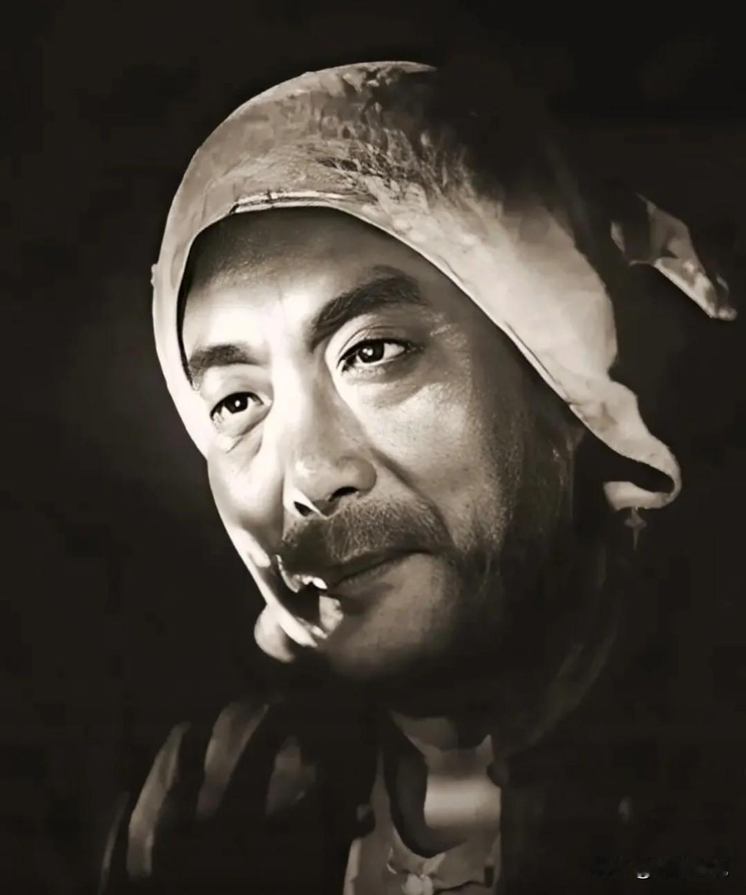 大家还记得这位男演员吗？没想到他已去世40年了，土生土长江苏昆山人，曾是“二十