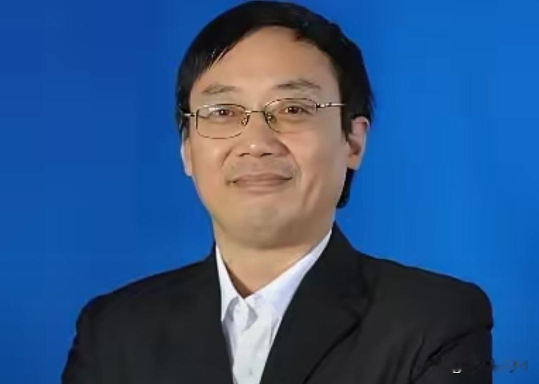 文化公产遭资本独占，戳中全民文脉守护共鸣汤家凤公开点名外资大牌借国风纹样牟