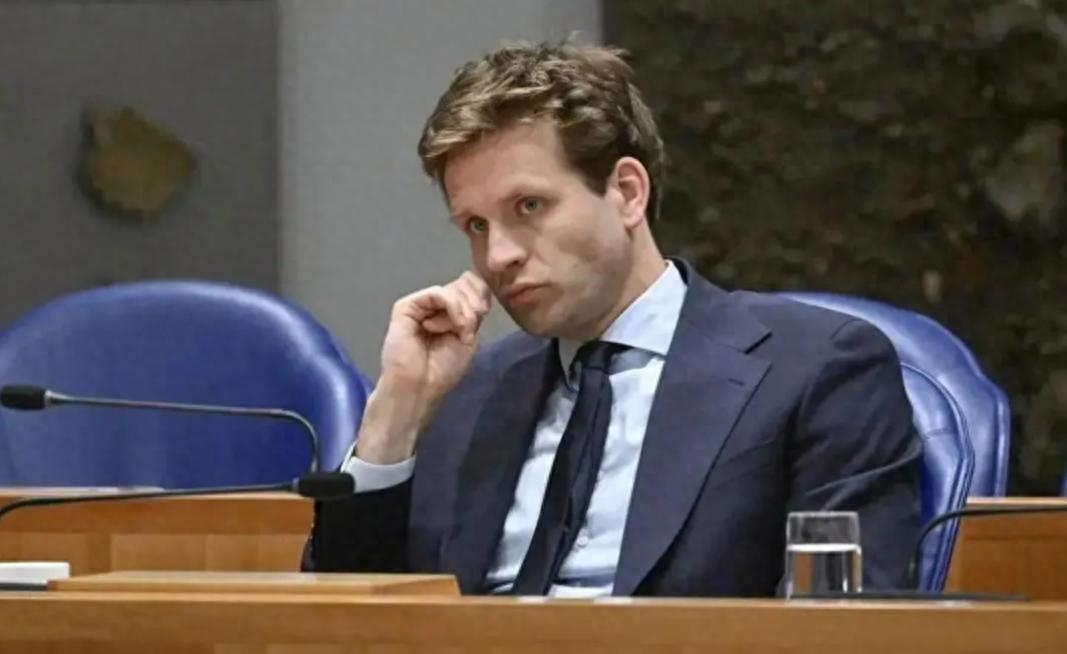 快讯！快讯！荷兰刚刚正式宣布！11月8日消息，荷兰经济大臣卡雷曼斯正式官宣