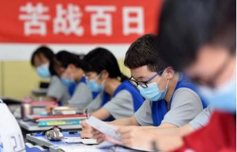 临近高考，各大平台的热度却是如往常一般平静，放在前几年的这个时候，各种宣传已经遍