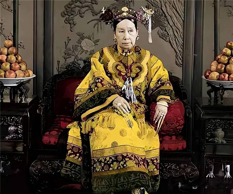 慈禧是如何上位掌控一国的慈禧的上位堪称一部权谋大戏！她本是咸丰帝的兰贵人，因