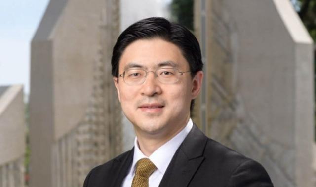 倒反天罡！天津长大的蒋濛，移民美国后，现担任校长，居然拒收中国留学生！蒋濛小