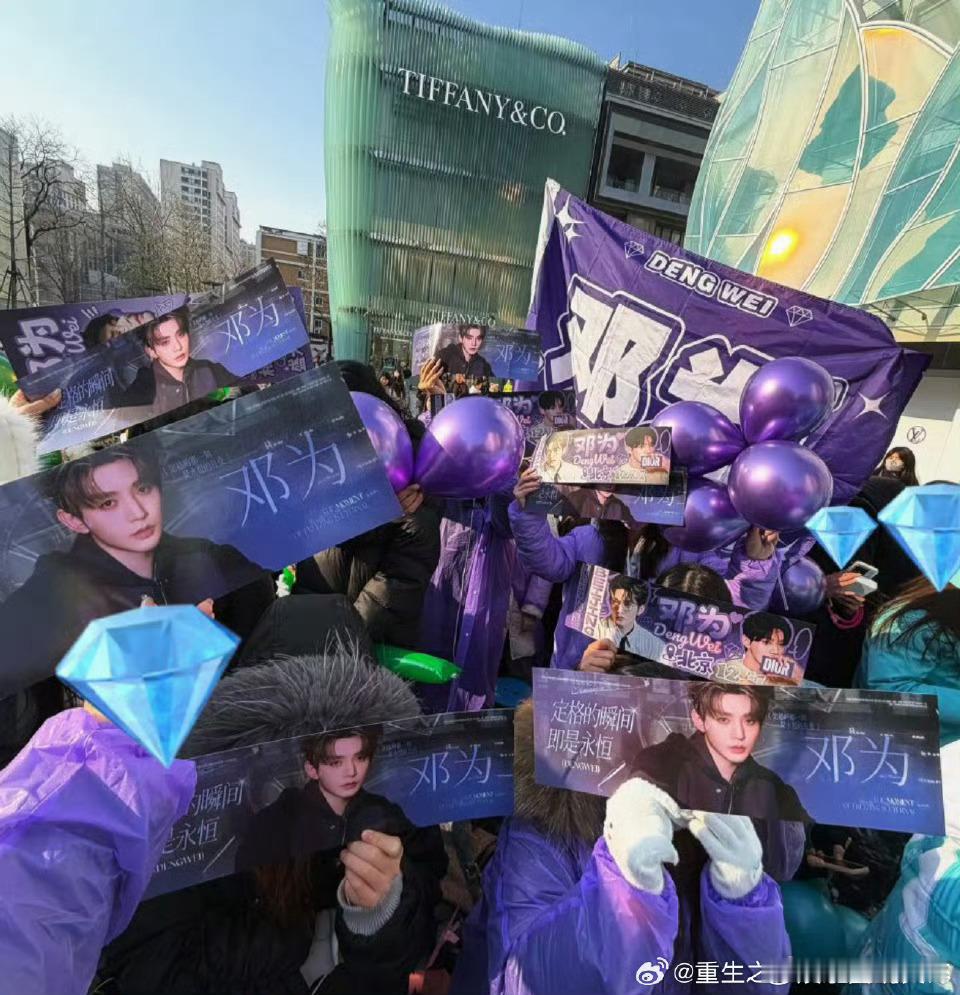 邓为北京线下人气邓为每一次线下的人气都好高啊果然真火，就是这样