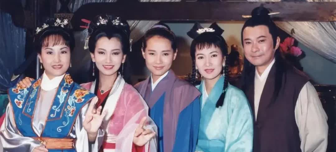 要我说，《新白娘子传奇》演唱会成都场，全场最卖力，最值得的就是小青。在陈美琪身上
