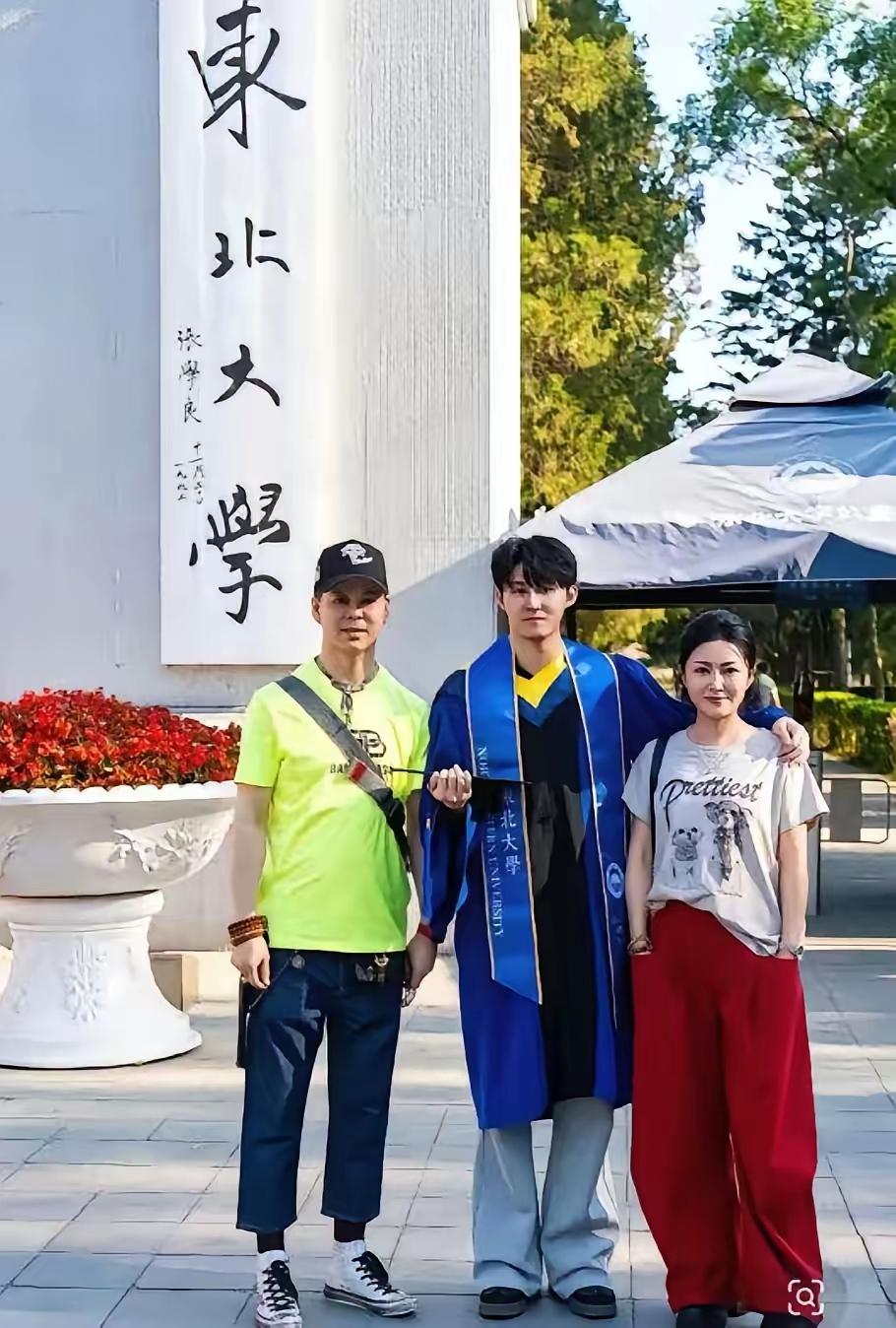 赵本山说：我所有的徒弟都没有什么文化，赵家班的星二代们走的几乎也都是演艺路线，唯